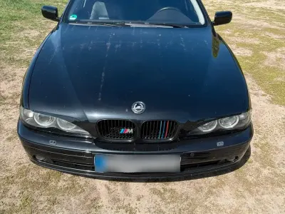 Second-hand BMW 525 Exclusive 197 CP (144 kW) 2002 Negru Berlinǎ