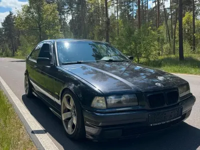 Occasion BMW 323 170 ch (125 kW) 1997 Noir Coupé