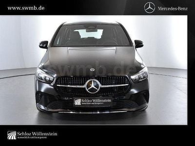 Gebraucht Mercedes B200 Progressive 150 PS (110 kW) 2025 Schwarz Van / Kleinbus