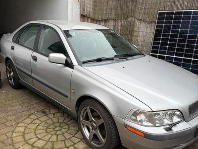 Gebraucht Volvo S40 115 PS (84 kW) 2001 Silber Limousine