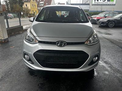 Silber Gebraucht 2016 Hyundai i10 YES! Kleinwagen | 7.500 € (Fairer Preis)