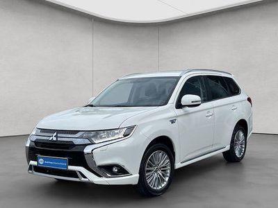 Gebraucht Mitsubishi Outlander P-HEV Basis 224 PS (164 kW) 2020 Weiß SUV