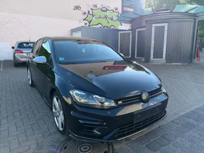 Gebraucht VW Golf VII R 300 PS (220 kW) 2019 Schwarz Limousine