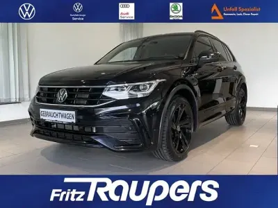 Gebraucht VW Tiguan R-line 150 PS (110 kW) 2023 Deep black perleffekt SUV