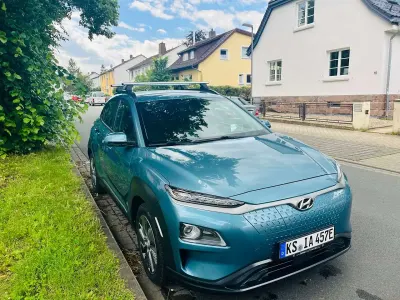 Gebraucht Hyundai Kona Style 150 kW (204 PS) 2020 Blau SUV