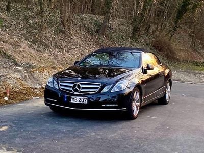 Mercedes E200