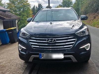 Hyundai Grand Santa Fe