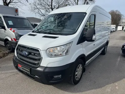Gebraucht Ford Transit Trend 170 PS (125 kW) 2020 Weiß Van / Kleinbus