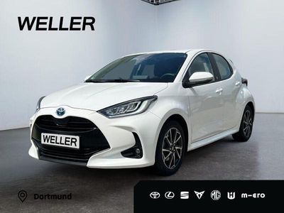 Weiss Gebraucht 2023 Toyota Yaris Hybrid Team Kleinwagen | 21.360 € (Fairer Preis)