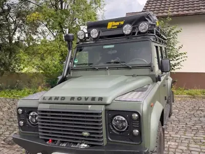 Gebraucht Land Rover Defender SE 122 PS (89 kW) 2010 Kombi
