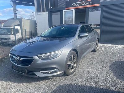Usata Opel Insignia Dynamic 136 CV (100 kW) 2018 Grigio Berlina