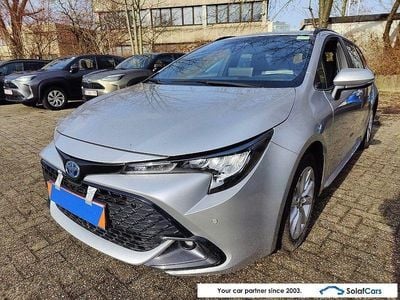 Usado Toyota Corolla 122 HP (89 kW) 2024 Prateado Sedan