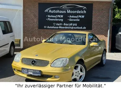 Gebraucht Mercedes SLK200 AMG 163 PS (119 kW) 2000 Gold Cabrio
