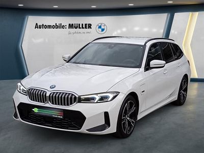 Gebraucht BMW 320e M Sport 163 PS (119 kW) 2022 Weiß Kombi