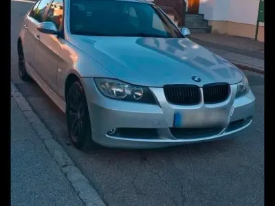 Gebraucht BMW 318 2007 Silber Limousine