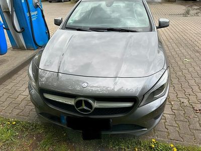 Brugt Mercedes CLA200 Urban 156 HK (114 kW) 2015 Grå Sedan