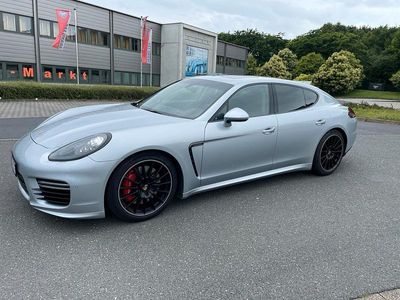 Porsche Panamera GTS