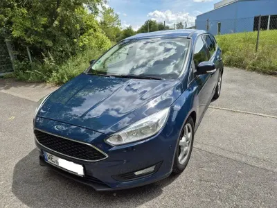 Gebraucht Ford Focus 120 PS (88 kW) 2016 Blau Kombi