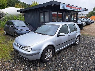 Grau Gebraucht 2002 VW Golf Limousine | 1.999 € (Fairer Preis)
