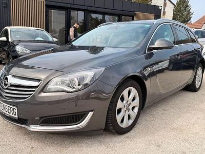 Gebraucht Opel Insignia Innovation 140 PS (102 kW) 2014 Grau Kombi