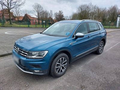 gebraucht VW Tiguan Allspace 2.0 TDI DSG 4M Comfortline