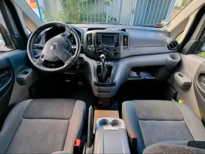 Gebraucht Nissan NV200 110 PS (80 kW) 2012 Grau Van / Kleinbus