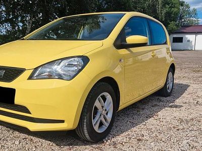 Gebraucht Seat Mii 60 PS (44 kW) 2015 Gelb Kleinwagen