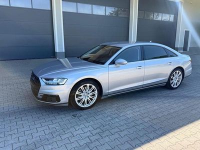 Audi A8L