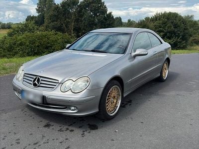 Gebraucht Mercedes CLK320 AMG 218 PS (160 kW) 2003 Silber Coupé