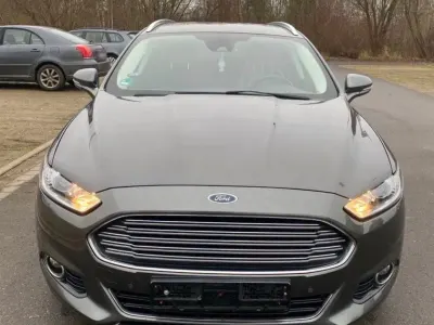 Gebraucht Ford Mondeo 160 PS (117 kW) 2018 Grau Kombi