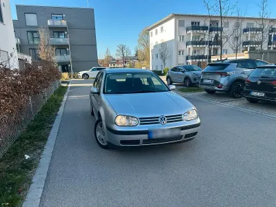 Brugt VW Golf IV 75 HK (55 kW) 2000 Sølv Hatchback