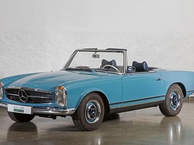 Gebraucht Mercedes 230 150 PS (110 kW) 1965 Blau Cabrio