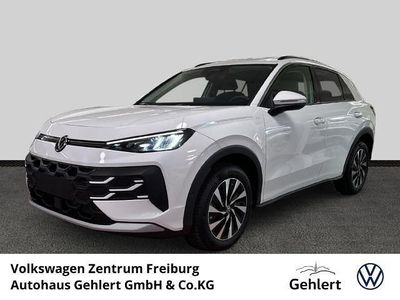 Neu VW T-Roc Life 150 PS (110 kW) 2026 Pure white SUV