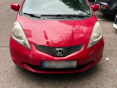 Gebraucht Honda Jazz 99 PS (72 kW) 2009 Rot Kleinwagen