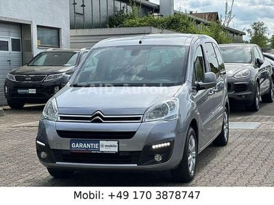 Grau Gebraucht 2018 Citroën Berlingo SELECTION Van / Kleinbus | 8.999 € (Fairer Preis)