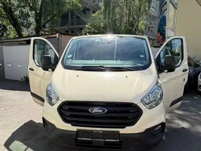 Gebraucht Ford Transit Trend 131 PS (96 kW) 2022 Gelb Kombi