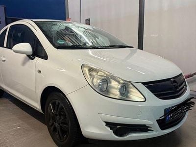 Gebraucht Opel Corsa 80 PS (58 kW) 2008 Weiß Kleinwagen