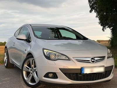 Opel Astra GTC