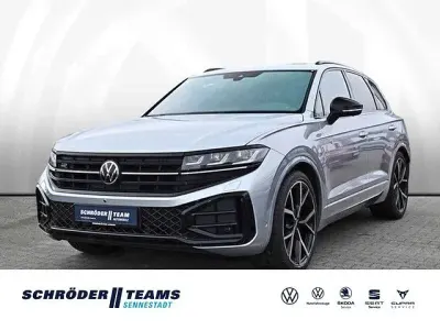 Gebraucht VW Touareg Style 286 PS (210 kW) 2024 Silber SUV