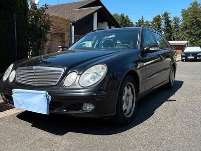 Mercedes E220