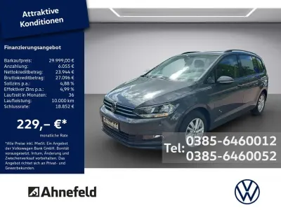 Gebraucht VW Touran Comfortline 150 PS (110 kW) 2023 Delfingrau Van / Kleinbus