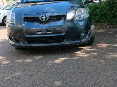 Gebraucht Toyota Auris 126 PS (92 kW) 2008 Grau Kleinwagen
