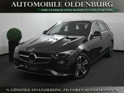 Używany Mercedes C300e Avantgarde 313 KM (230 kW) 2023 Czarny Sedan/Limuzyna