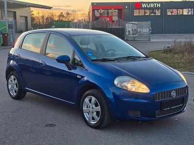 Gebraucht Fiat Punto Dynamic 77 PS (56 kW) 2009 Blau Kleinwagen