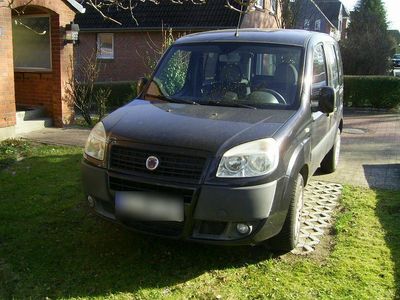 Gebraucht Fiat Doblò 62 PS (45 kW) 2009 Schwarz Van / Kleinbus