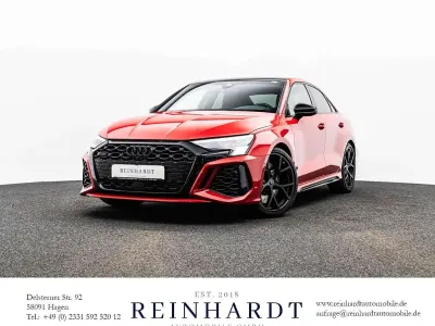 Gebraucht Audi RS3 Sport 400 PS (294 kW) 2022 Tangorot metallic Limousine