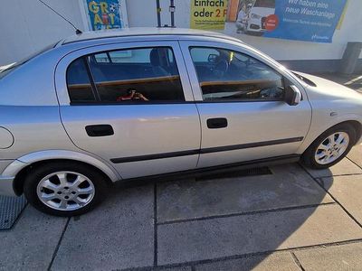 Gebraucht Opel Astra 2002 Silber Limousine