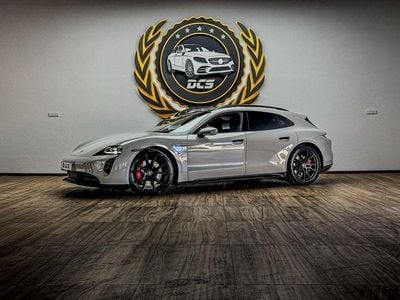 Grau Gebraucht 2023 Porsche Taycan Sport Turismo Limousine | 82.300 € (Superpreis)