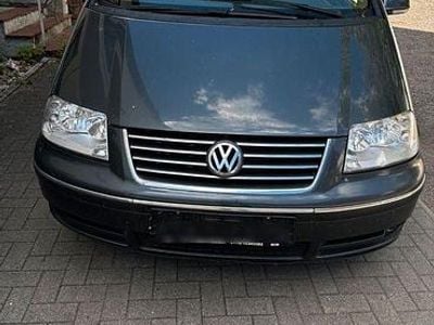 VW Sharan