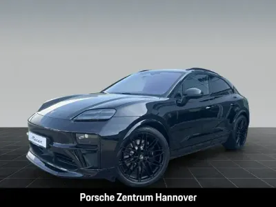 Gebraucht Porsche Macan Turbo 469 kW (639 PS) 2026 Schwarz SUV